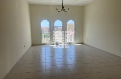 شقة - غرفة نوم - 2 حمامات للبيع في مبنى 84 - طراز البحر المتوسط - ديسكفري جاردنز - دبي