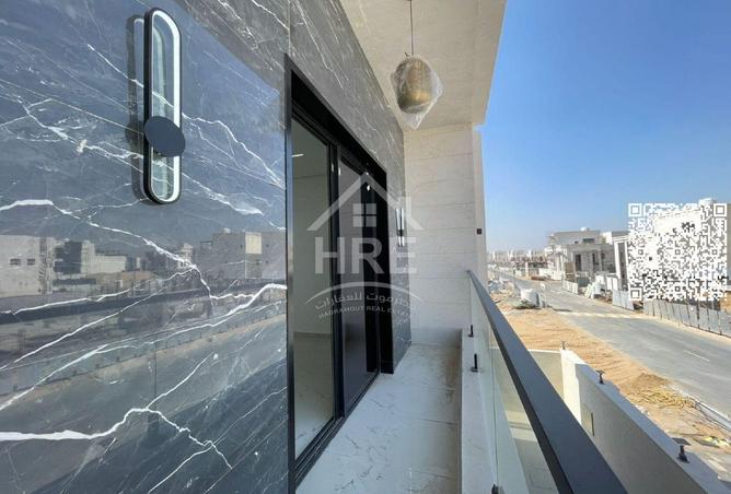 64043494 - Property Image 3