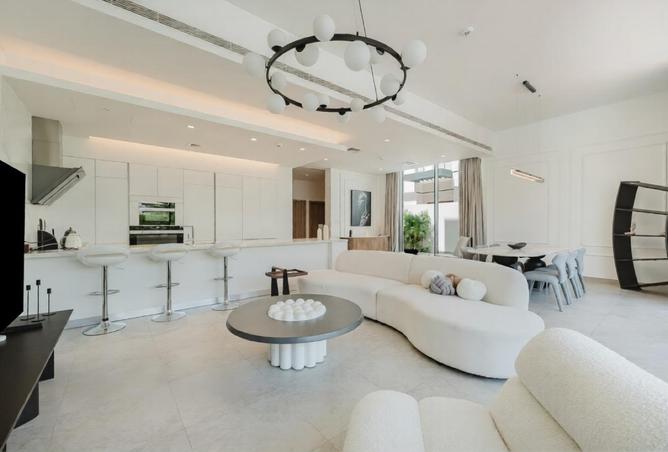 103249702 - Property Image 2