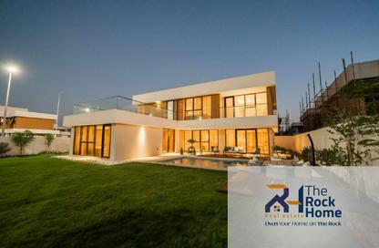 Villa - 3 - 5 for sale in Sharjah Garden City - Sharjah Villa - 3 - 5 for sale in Sharjah Garden City - Sharjah