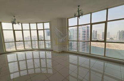Apartment - 3 Bedrooms - 3 Bathrooms for rent in Al Khan Corniche - Al Khan - Sharjah