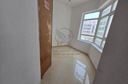 Apartment - Studio - 1 Bathroom for rent in Al Qulaya'ah - Al Sharq - Sharjah Apartment - Studio - 1 Bathroom for rent in Al Qulaya'ah - Al Sharq - Sharjah