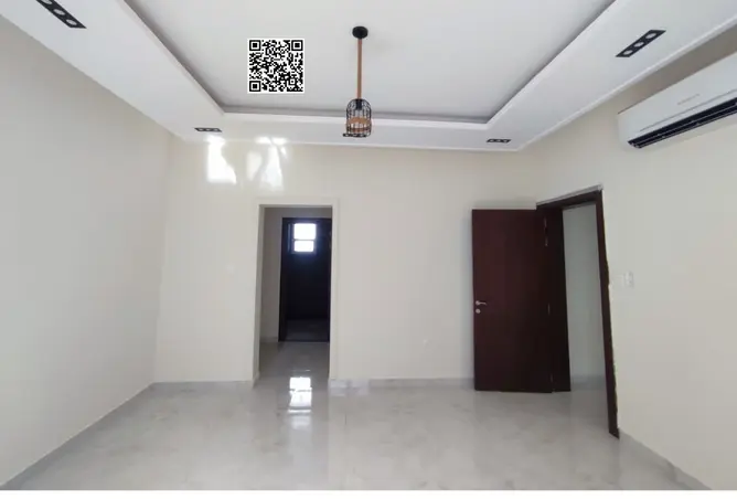 166538140 - Property Image 2