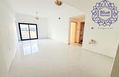 Apartment - 1 Bedroom - 2 Bathrooms for rent in Corniche Building - Umm Hurair 1 - Umm Hurair - Bur Dubai - Dubai