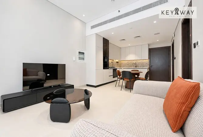 151940304 - Property Image 3