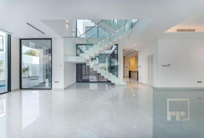 69519929 - Property Image 2