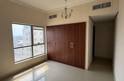 شقة - 3 غرف نوم - 5 حمامات للايجار في برج النعيمية 1 - أبراج النعيمية - النعيمية - عجمان