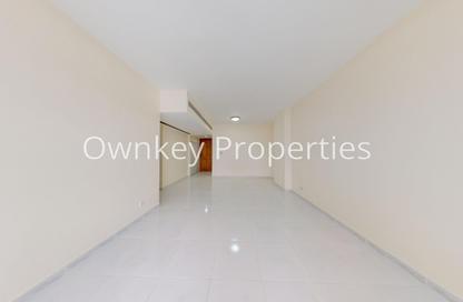 Apartment - 2 - 2 for rent in Golden Sands 8 - Al Mankhool - Bur Dubai - Dubai