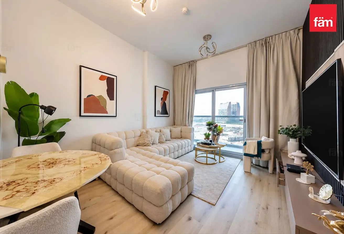 165596708 - Property Main Image