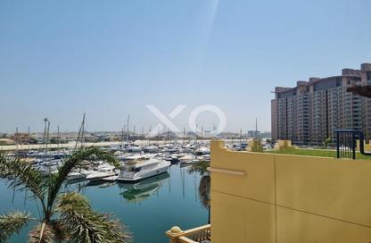 Apartment - 2 Bedrooms - 3 Bathrooms for sale in Marina Residences 5 - Marina Residences - Palm Jumeirah - Dubai
