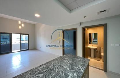 Apartment - 1 Bedroom - 2 Bathrooms for rent in City Compass Living - Dubai Investment Park 1 (DIP 1) - Dubai Investment Park (DIP) - Dubai