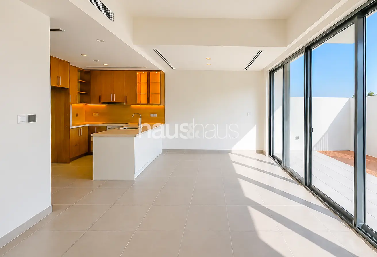 155997901 - Property Main Image