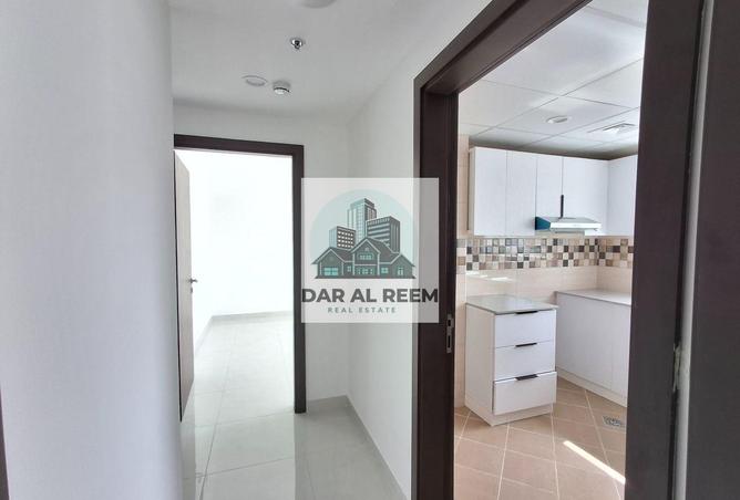 76168653 - Property Image 2