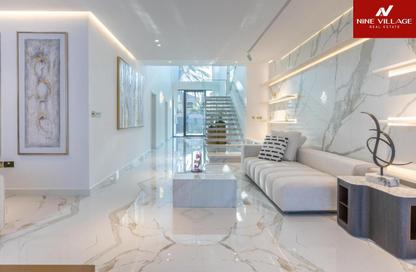 Villa - 5 - 6 for sale in Palm Jumeirah Frond D - Palm Jumeirah - Dubai