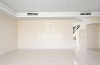 Townhouse - 5 - 5 for sale in Juniper - Damac Hills 2 - Dubai Townhouse - 5 - 5 for sale in Juniper - Damac Hills 2 - Dubai