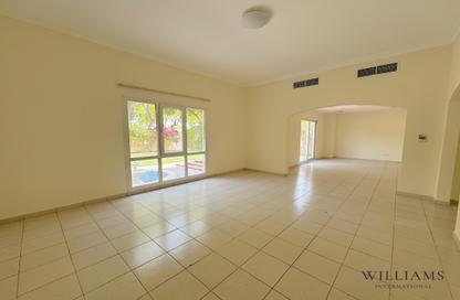 Villa - 3 Bedrooms - 4 Bathrooms for rent in Meadows 9 - Meadows - Dubai