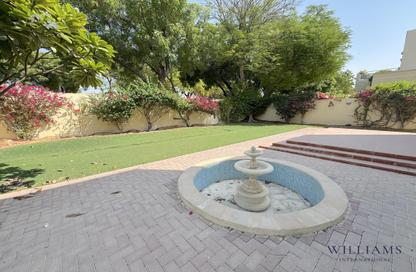 Villa - 3 Bedrooms - 4 Bathrooms for rent in Meadows 9 - Meadows - Dubai