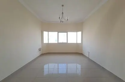 Apartment - 2 Bedrooms - 2 Bathrooms for rent in Al Nahda Complex - Al Nahda - Sharjah