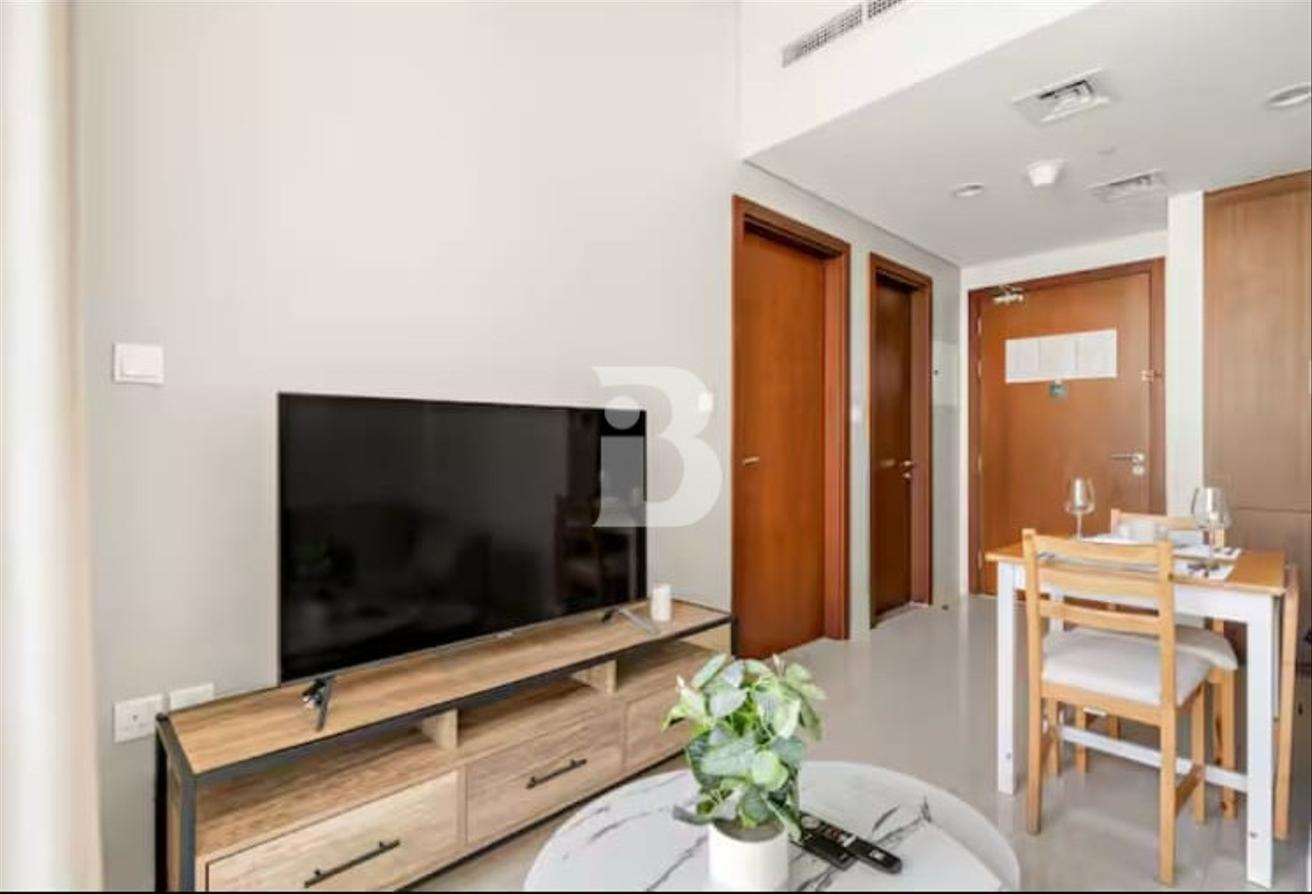 PRIME LOCATION | FULLY FURNISHED | CANAL VIEW photo 10