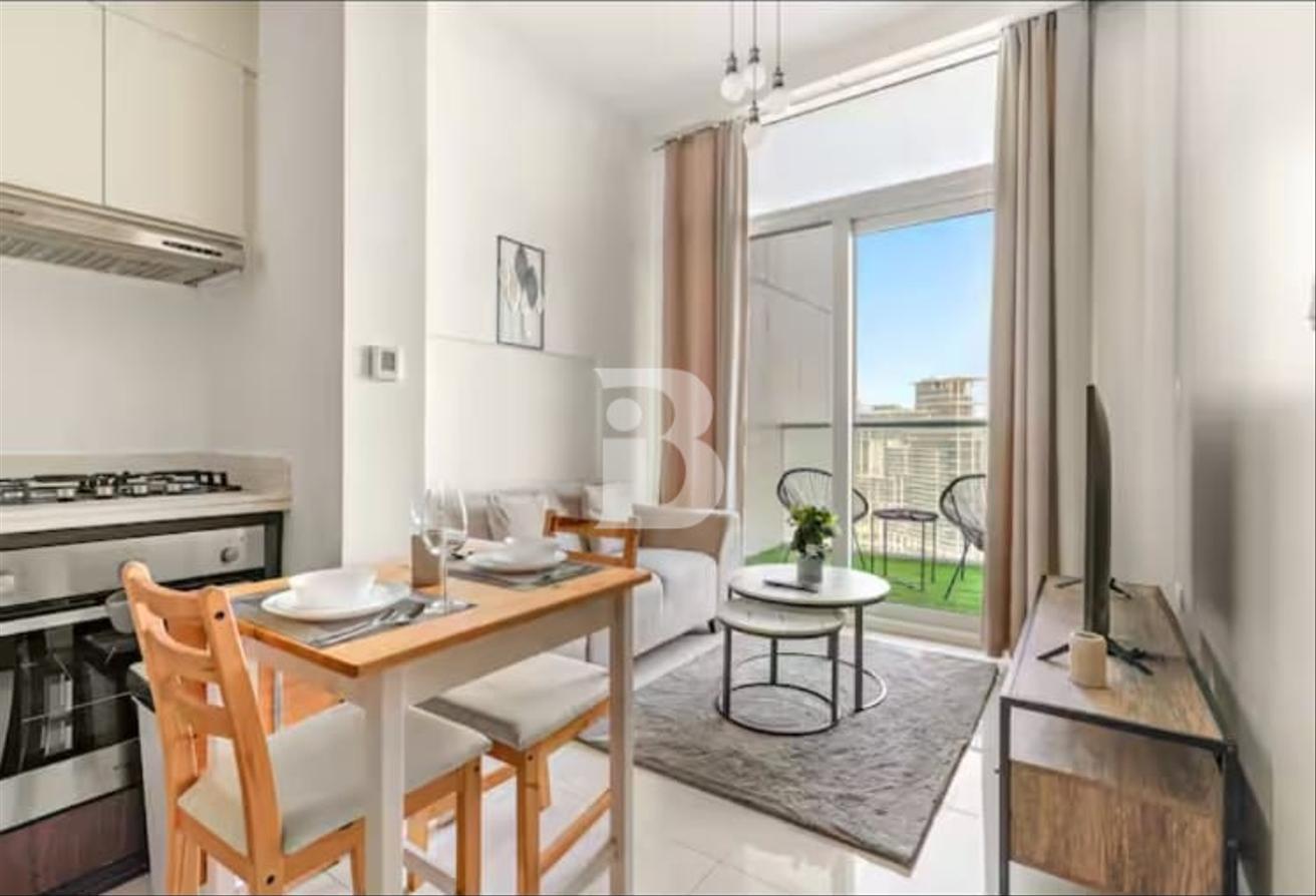 PRIME LOCATION | FULLY FURNISHED | CANAL VIEW photo 6