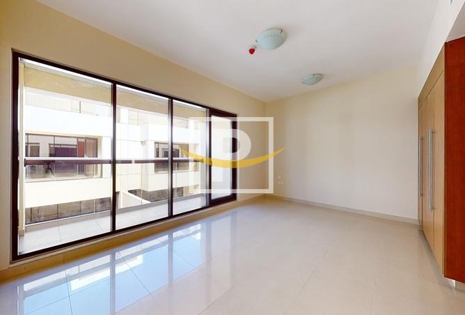142382970 - Property Main Image