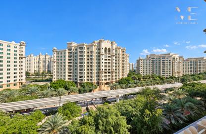 Apartment - 3 - 4 for rent in Golden Mile 6 - Golden Mile - Palm Jumeirah - Dubai