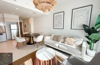 Apartment - 2 Bedrooms - 3 Bathrooms for sale in Burj Royale - Downtown Dubai - Dubai