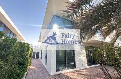 Villa - 4 Bedrooms - 6 Bathrooms for rent in Al Jafiliya Villas - Al Jafiliya - Dubai