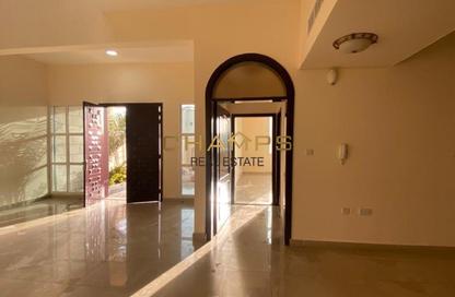 Villa - 4 Bedrooms - 5 Bathrooms for rent in Khalifa City - Abu Dhabi Villa - 4 Bedrooms - 5 Bathrooms for rent in Khalifa City - Abu Dhabi