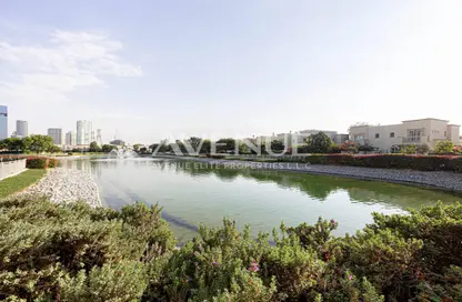 Villa - 3 Bedrooms - 4 Bathrooms for rent in Springs 8 - The Springs - Dubai