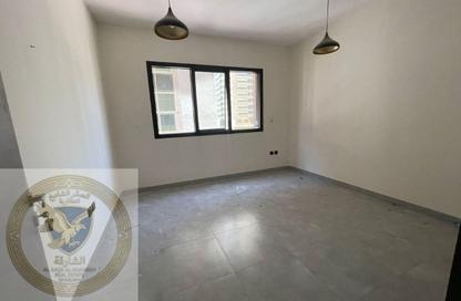 Apartment - 1 Bedroom - 2 Bathrooms for rent in Al Khan Corniche - Al Khan - Sharjah Apartment - 1 Bedroom - 2 Bathrooms for rent in Al Khan Corniche - Al Khan - Sharjah