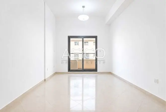 162323166 - Property Image 2