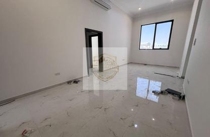 Apartment - 2 Bedrooms - 2 Bathrooms for rent in Madinat Al Riyad - Abu Dhabi Apartment - 2 Bedrooms - 2 Bathrooms for rent in Madinat Al Riyad - Abu Dhabi