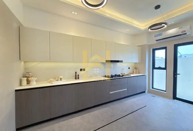 155511390 - Property Image 3