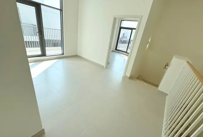 163252021 - Property Image 3