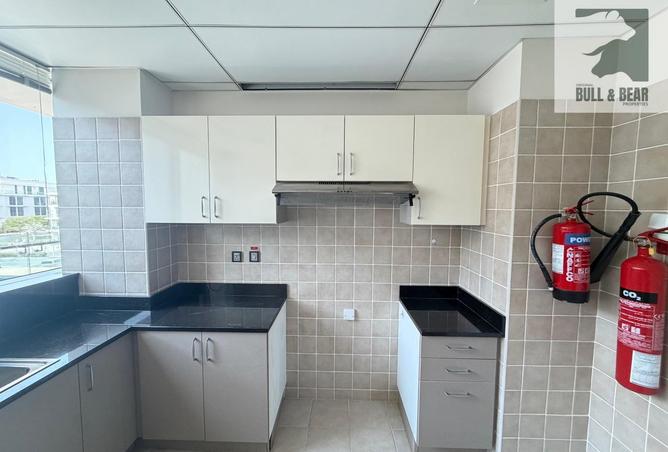 106411228 - Property Image 3