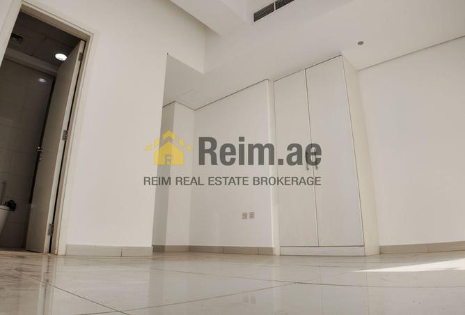 56128469 - صورة العقار 3