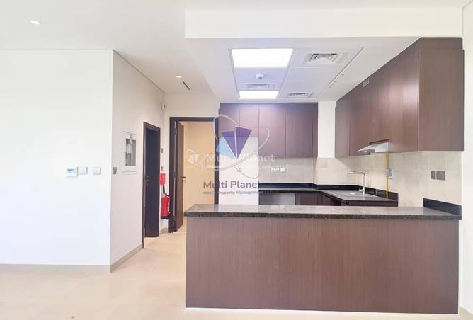 77364099 - Property Image 3