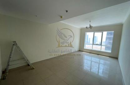 Apartment - 2 Bedrooms - 2 Bathrooms for rent in Al Khan Corniche - Al Khan - Sharjah Apartment - 2 Bedrooms - 2 Bathrooms for rent in Al Khan Corniche - Al Khan - Sharjah
