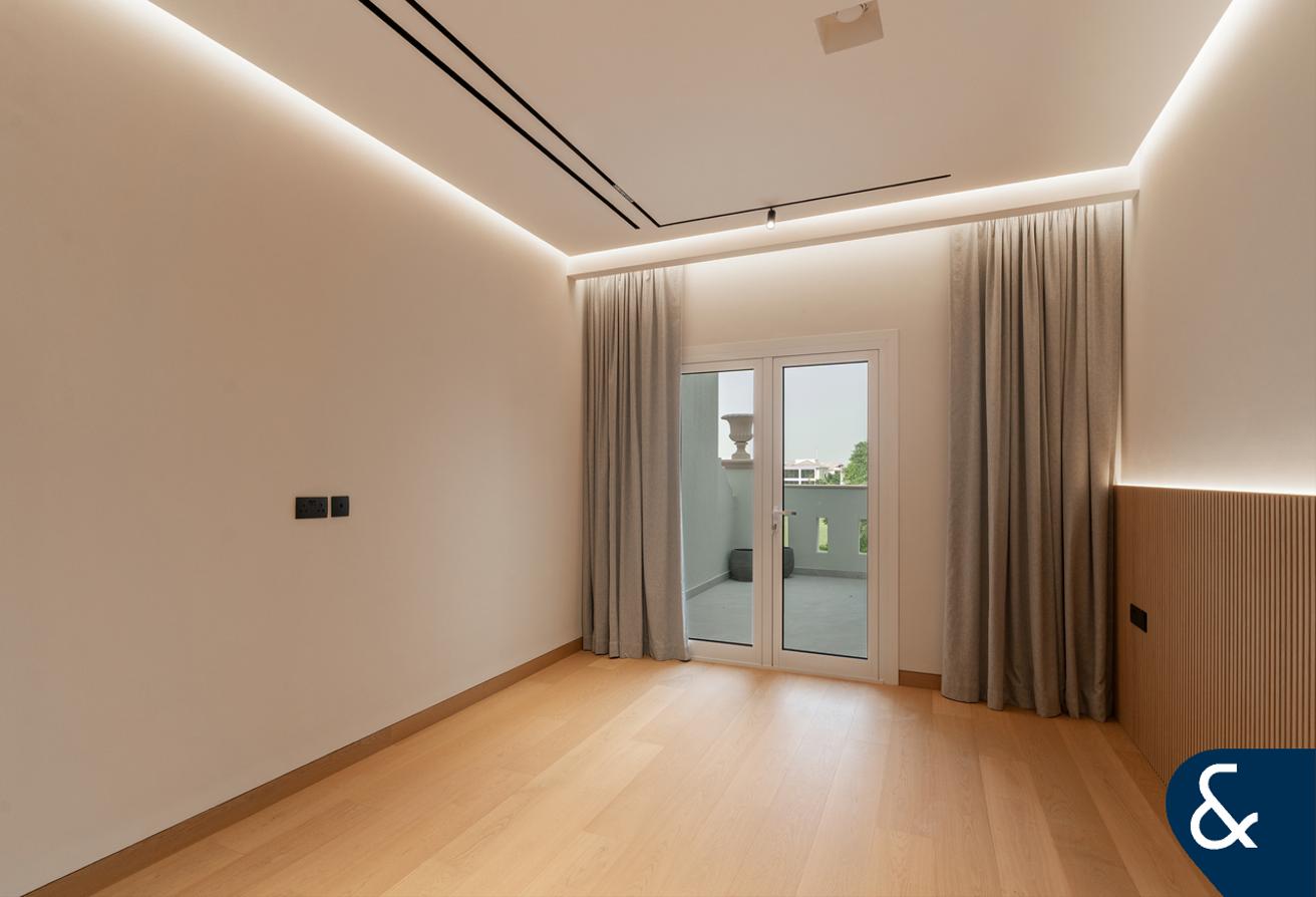3 Bedroom | Golf Course View | Upgraded photo 18