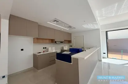 تاون هاوس - 3 غرف نوم - 3 حمامات للبيع في فالكون ايلاند نورث - جزيرة فالكون - قرية الحمرا - رأس الخيمة