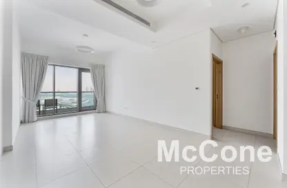 شقة - غرفة نوم - 2 حمامات للايجار في مساكن الخليج - الخليج التجاري - دبي