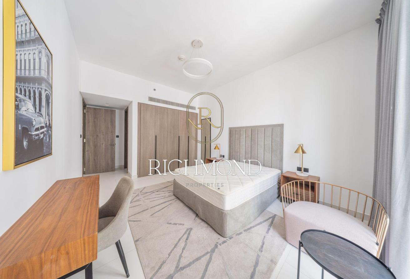 Elevated Living | Spacious 3 Bed | West Beach photo 15