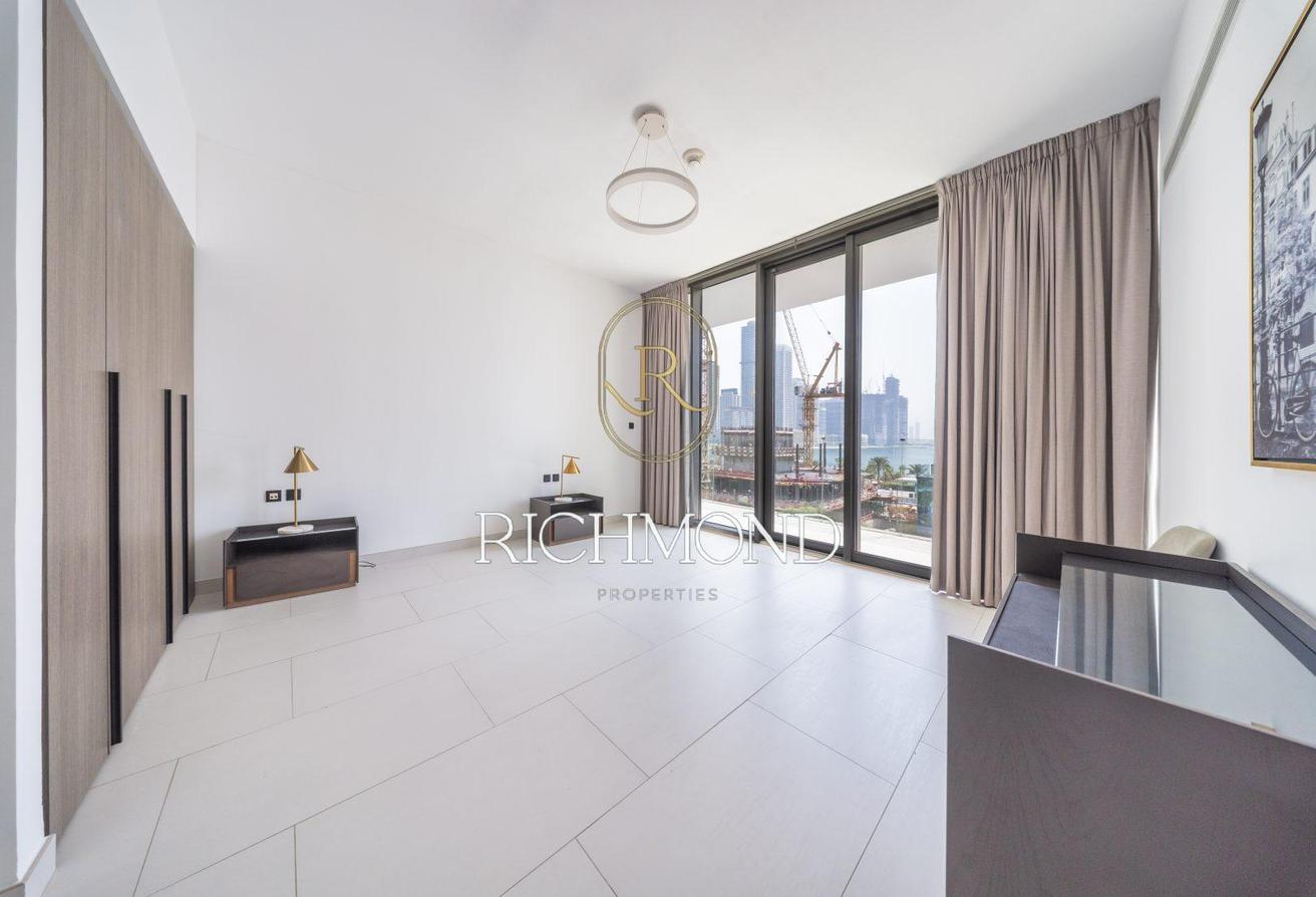Elevated Living | Spacious 3 Bed | West Beach photo 10