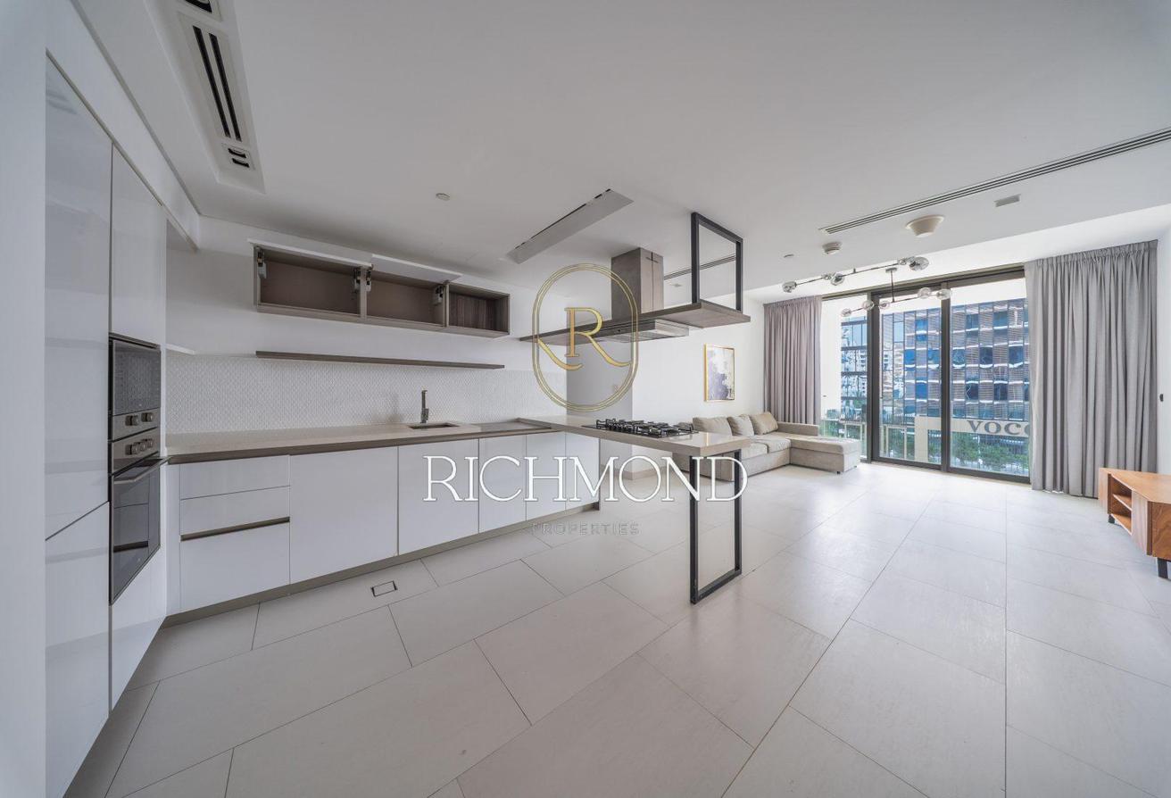 Elevated Living | Spacious 3 Bed | West Beach photo 6