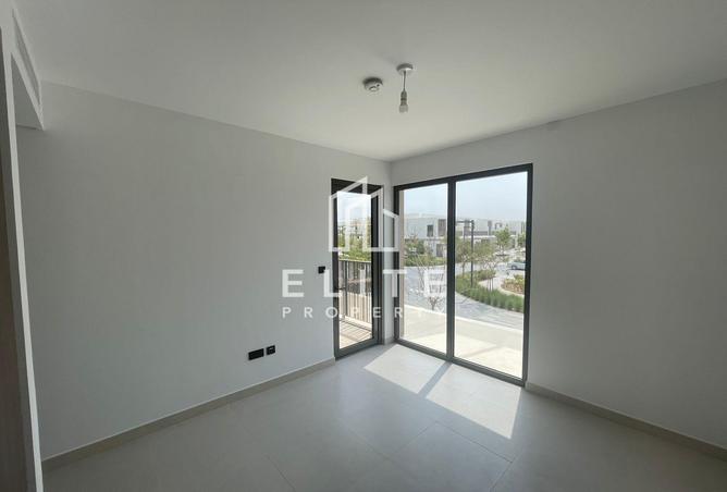 84073393 - صورة العقار 2