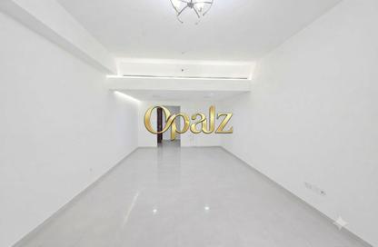Apartment - 1 Bedroom - 2 Bathrooms for rent in Al Mamzar 916 Building - Al Mamzar - Deira - Dubai