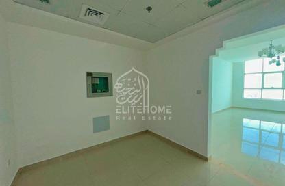 Apartment - 2 Bedrooms - 4 Bathrooms for rent in Al Saada Tower - Al Khan Lagoon - Al Khan - Sharjah