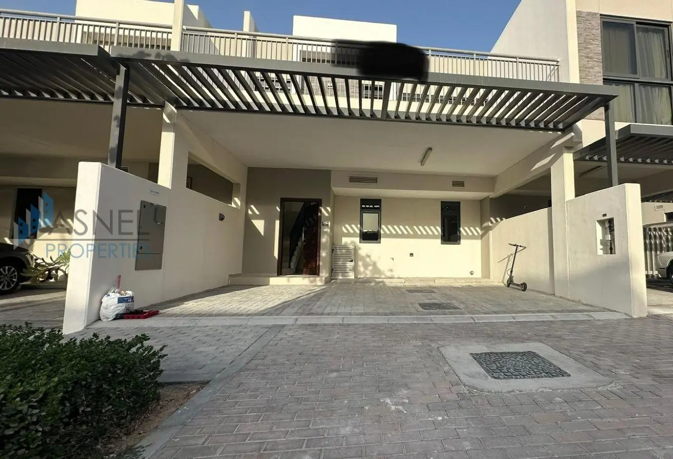 136995217 - Property Main Image
