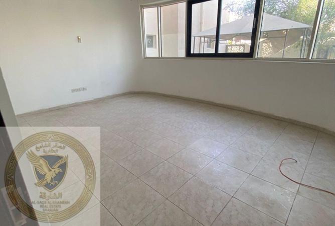 110065418 - Property Image 3